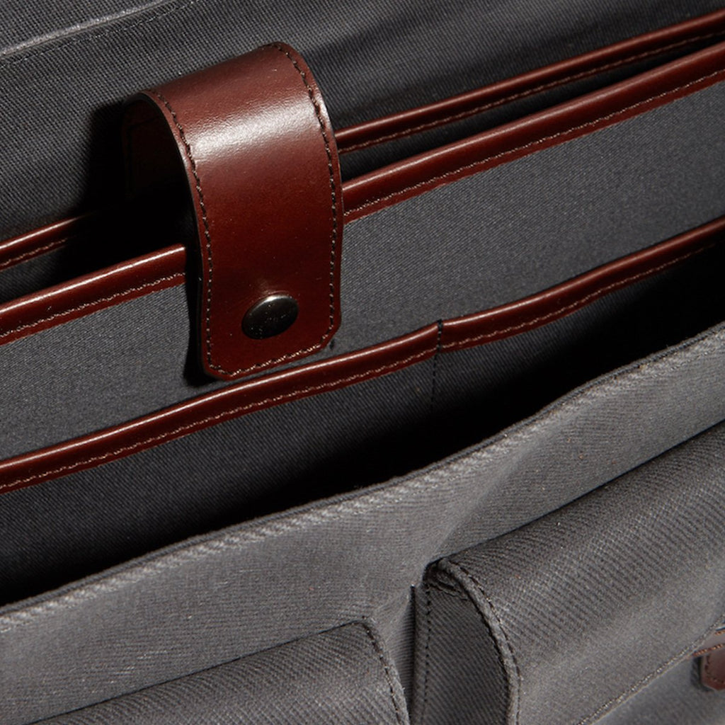 Hudson Messenger - Charcoal Wax Twill - Ernest Alexander