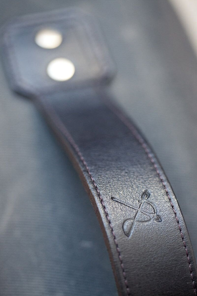 Hudson Messenger - Charcoal Wax Twill - Ernest Alexander